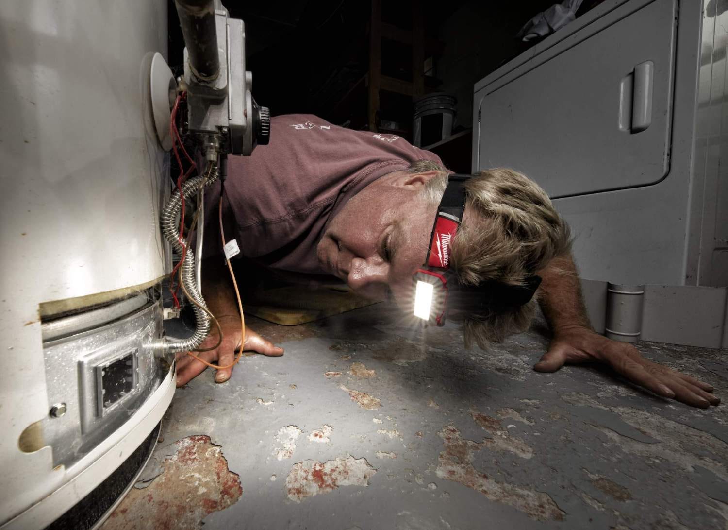 Milwaukee 2115-21 USB Rechargeable Low-Profile 600-Lumen Headlamp, 2-Pack