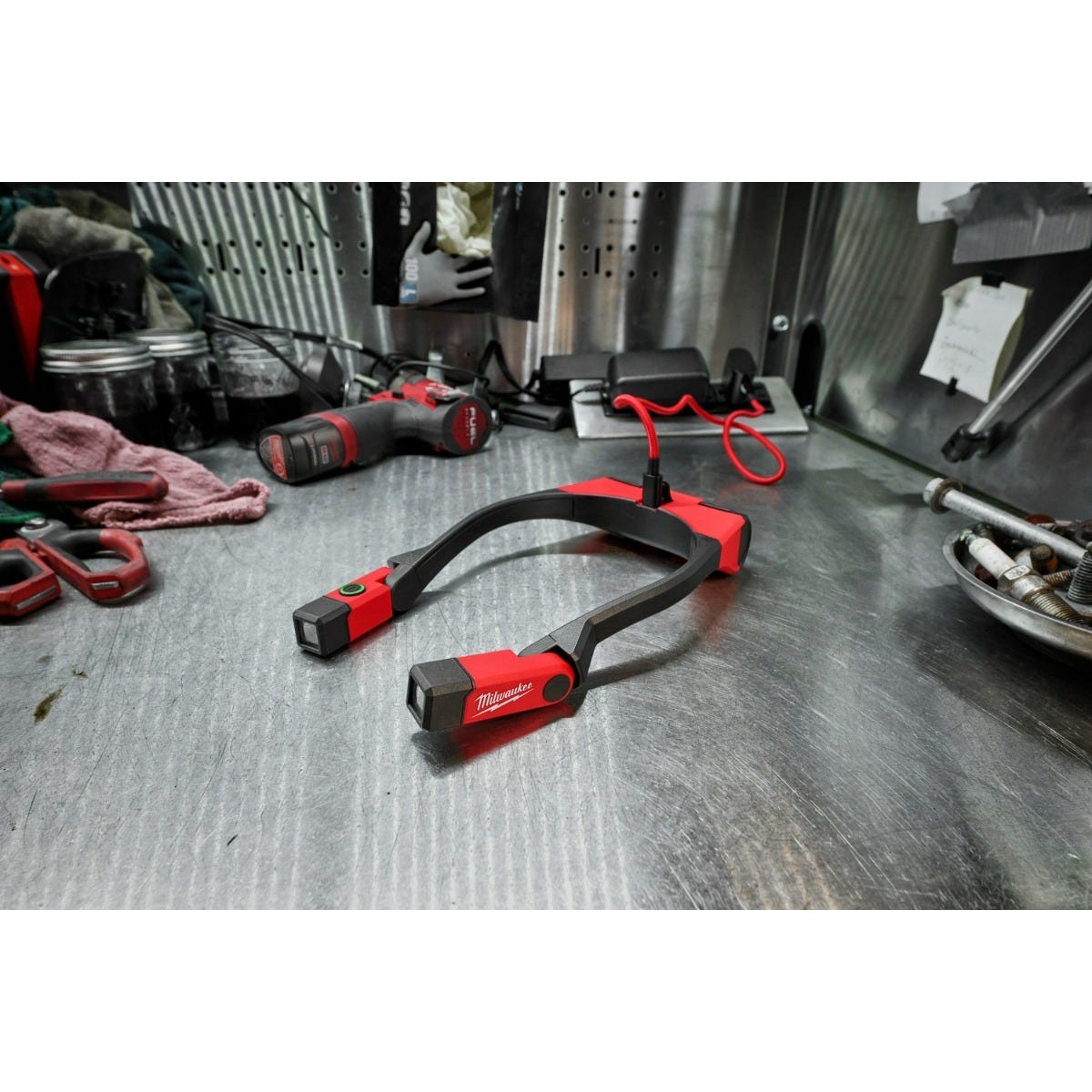 Milwaukee REDLITHIUM USB Bluetooth Jobsite Ear Buds with REDLITHIUM USB 400-Lumen Neck Light