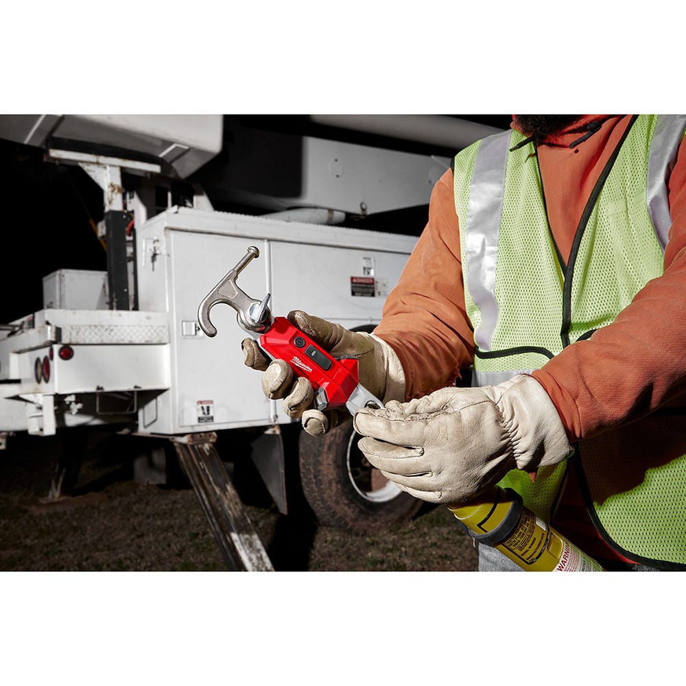 Milwaukee 2119-22 REDLITHIUM USB 350-Lumen Utility Hot Stick Light
