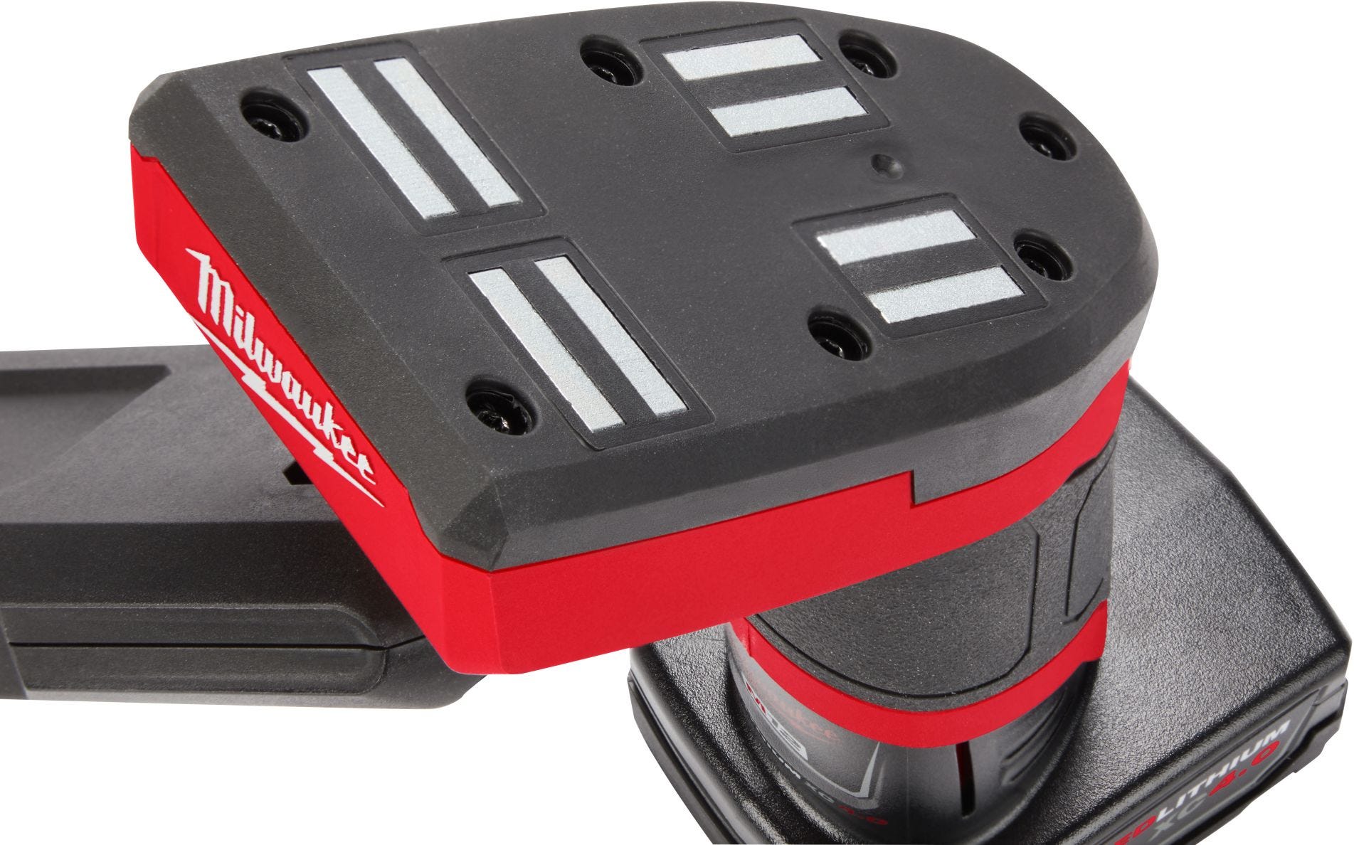 Milwaukee 2126-21XC M12 Underbody 1,200-Lumen Articulating Light 4.0Ah Kit