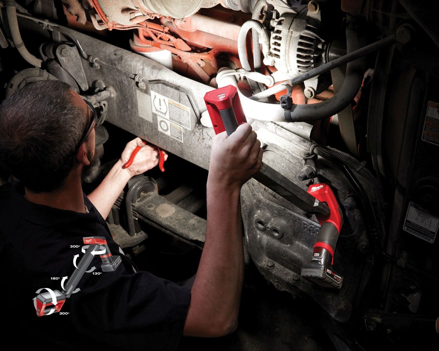 Milwaukee 2126-20 M12 Underbody 1,200-Lumen Articulating Light, Tool Only