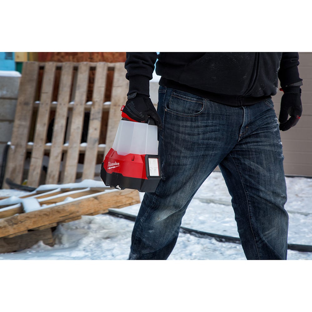 Milwaukee 2144-20 M18 RADIUS Compact 2,200-Lumen Site Light w/ Flood Mode, Tool Only