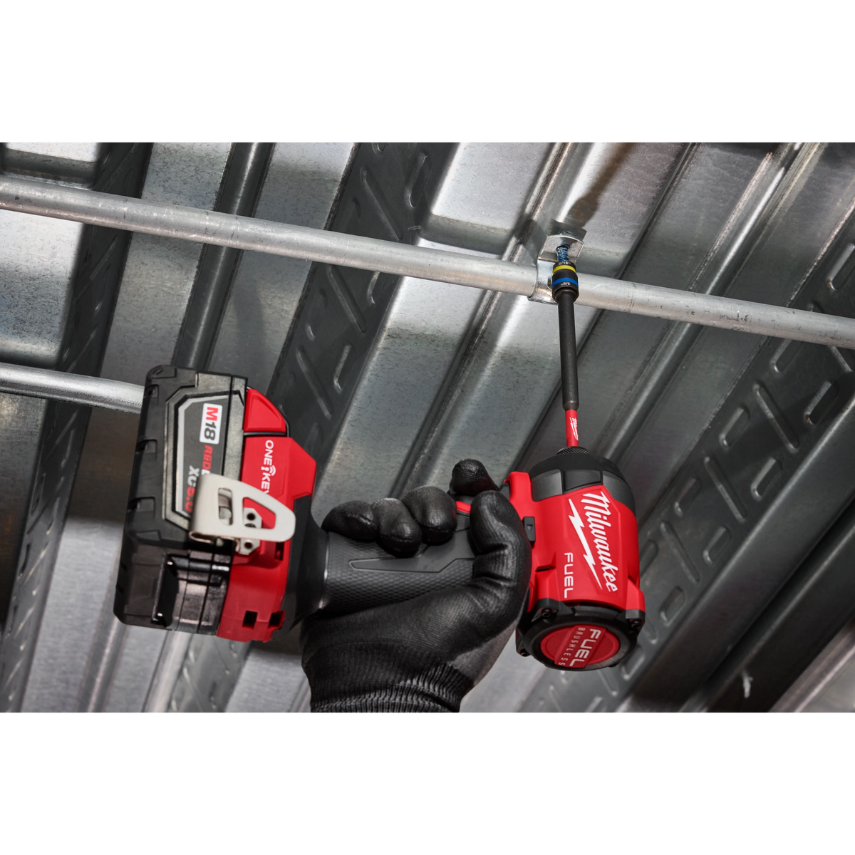 Milwaukee 49-66-4746 SHOCKWAVE Impact Duty 5/16-in. and 3/8-in. x 6-in. QUIK-CLEAR 2-in-1 Magnetic Nut Driver