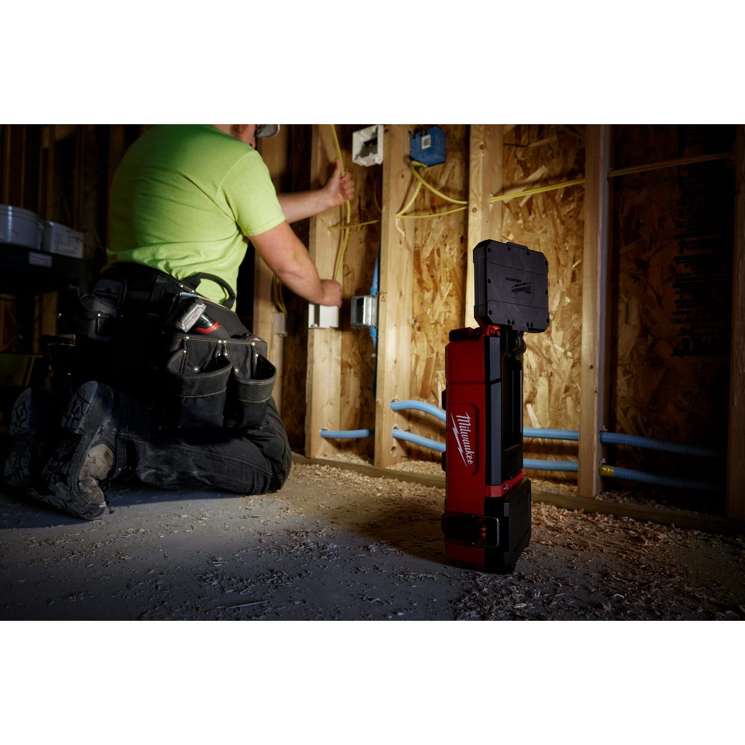 Milwaukee 2356-20 M12 PACKOUT 1,400-Lumen Flood Light w/ USB Charging, Tool Only