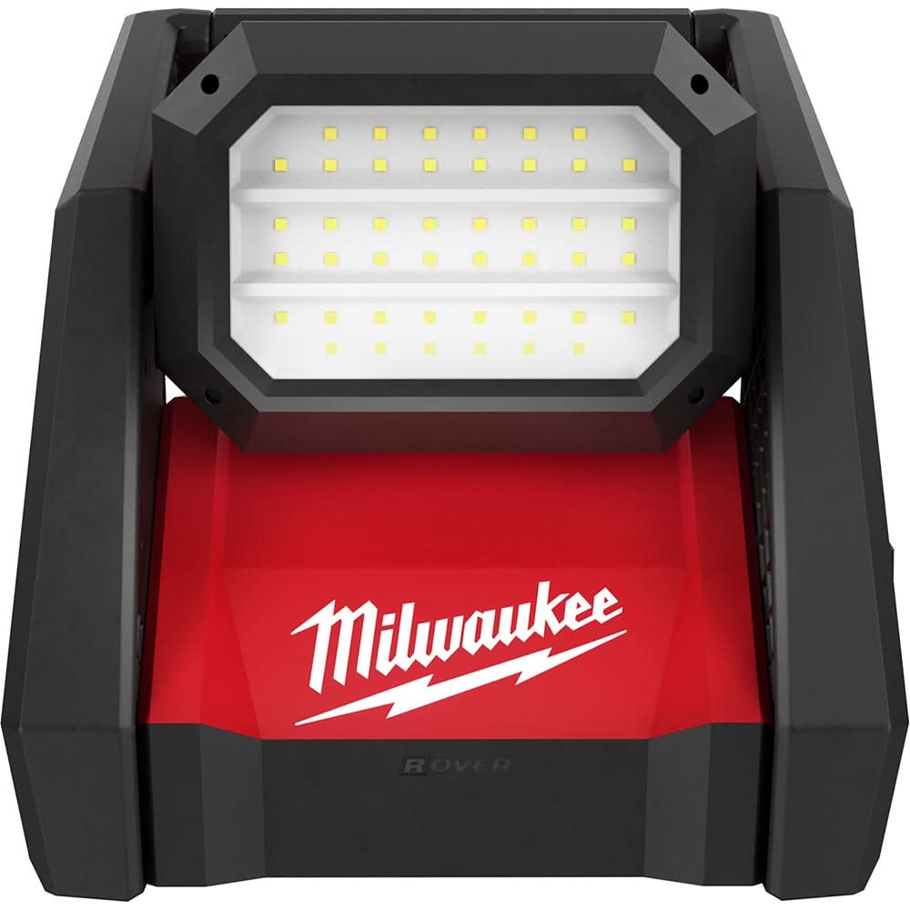 Milwaukee M18 ROVER Flood Light & Pivoting USB Flashlight Set with M18 REDLITHIUM XC 5.0Ah Battery