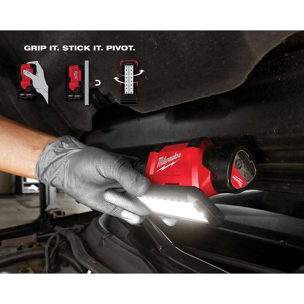 Milwaukee 2367-20 M12 ROVER 700-Lumen Flood Light with USB Charging Milwaukee 2367-20 M12 ROVER 700-Lumen Flood Light with USB Charging