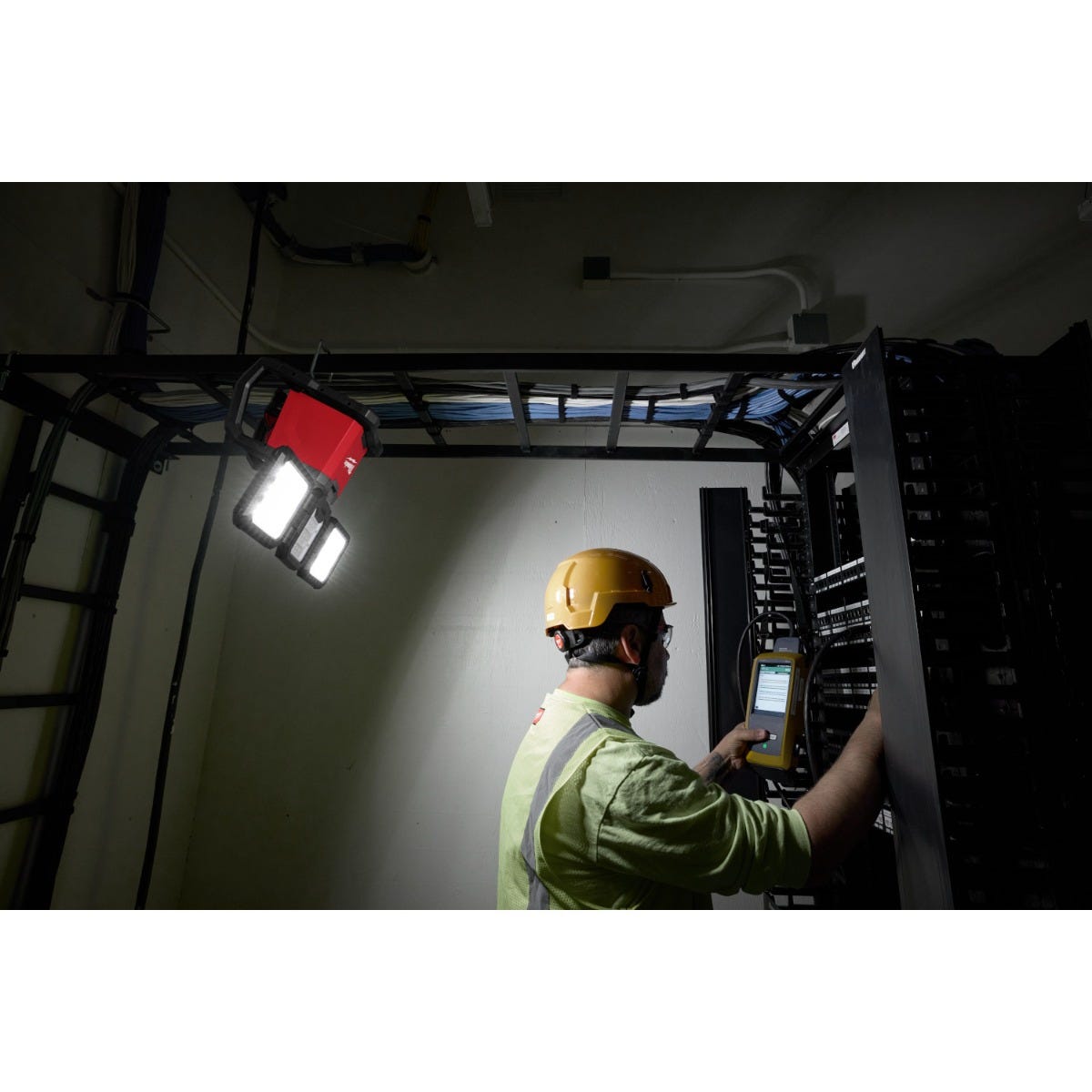 Milwaukee 2368-20 M18 ROVER Dual Power 4500-Lumen Triple-Panel Flood & Area Light, Tool Only