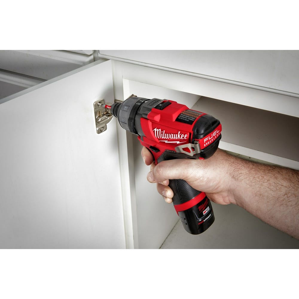 Milwaukee 2402-22 M12 FUEL 1/4-Inch Hex 2-Speed Screwdriver 2.0Ah Kit