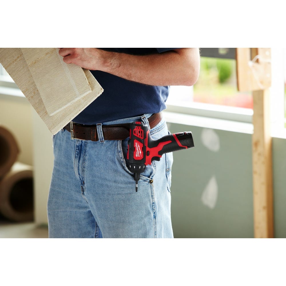 Milwaukee 2406-22 M12 1/4" Hex 2-Speed Screwdriver Kit