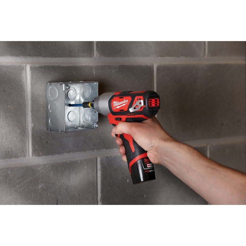 Milwaukee 2462-22 M12 1/4-Inch Hex Impact Driver 1.5AH Kit