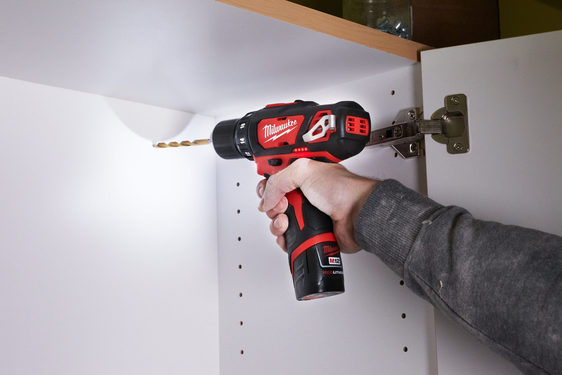 Milwaukee 2498-25 M12 Cordless Lithium Ion 5-Tool Combo 1.5Ah Kit
