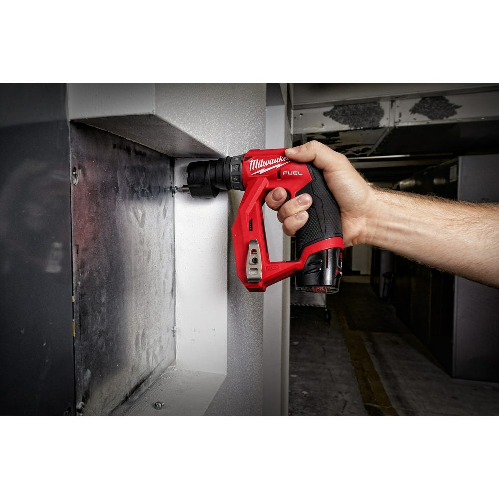 Milwaukee 2505-20 M12 FUEL Brushless Installation 5-in-1 Drill / Driver, Tool Only