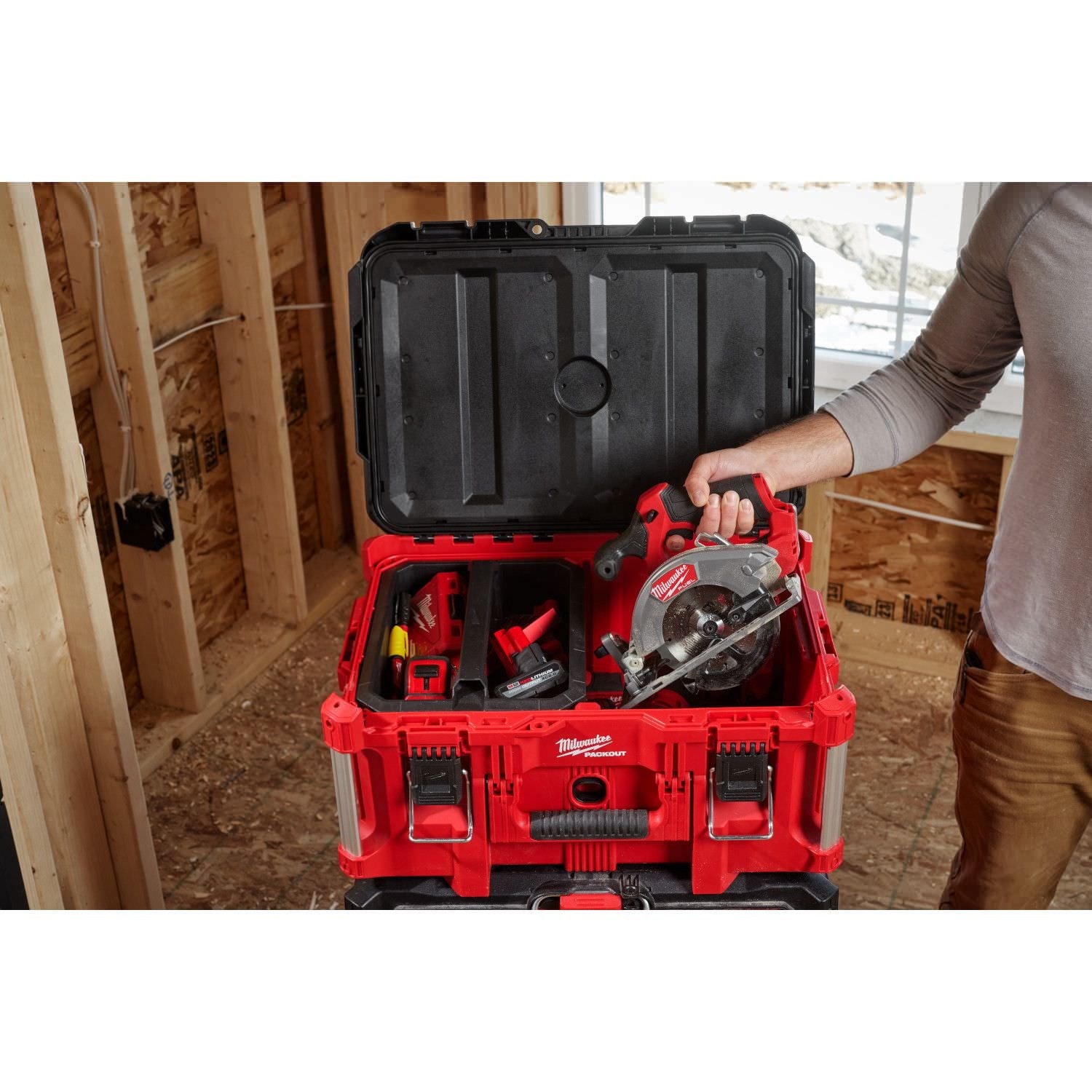 Milwaukee PROMO 2521-20 M12 FUEL 5-3/8" Circular Saw (PROMO)