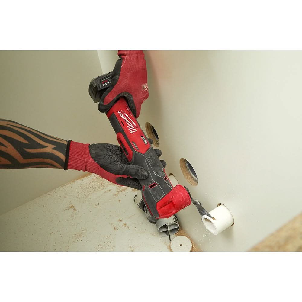 Milwaukee 2526-21XC M12 FUEL Brushless Oscillating Multi-Tool 4.0