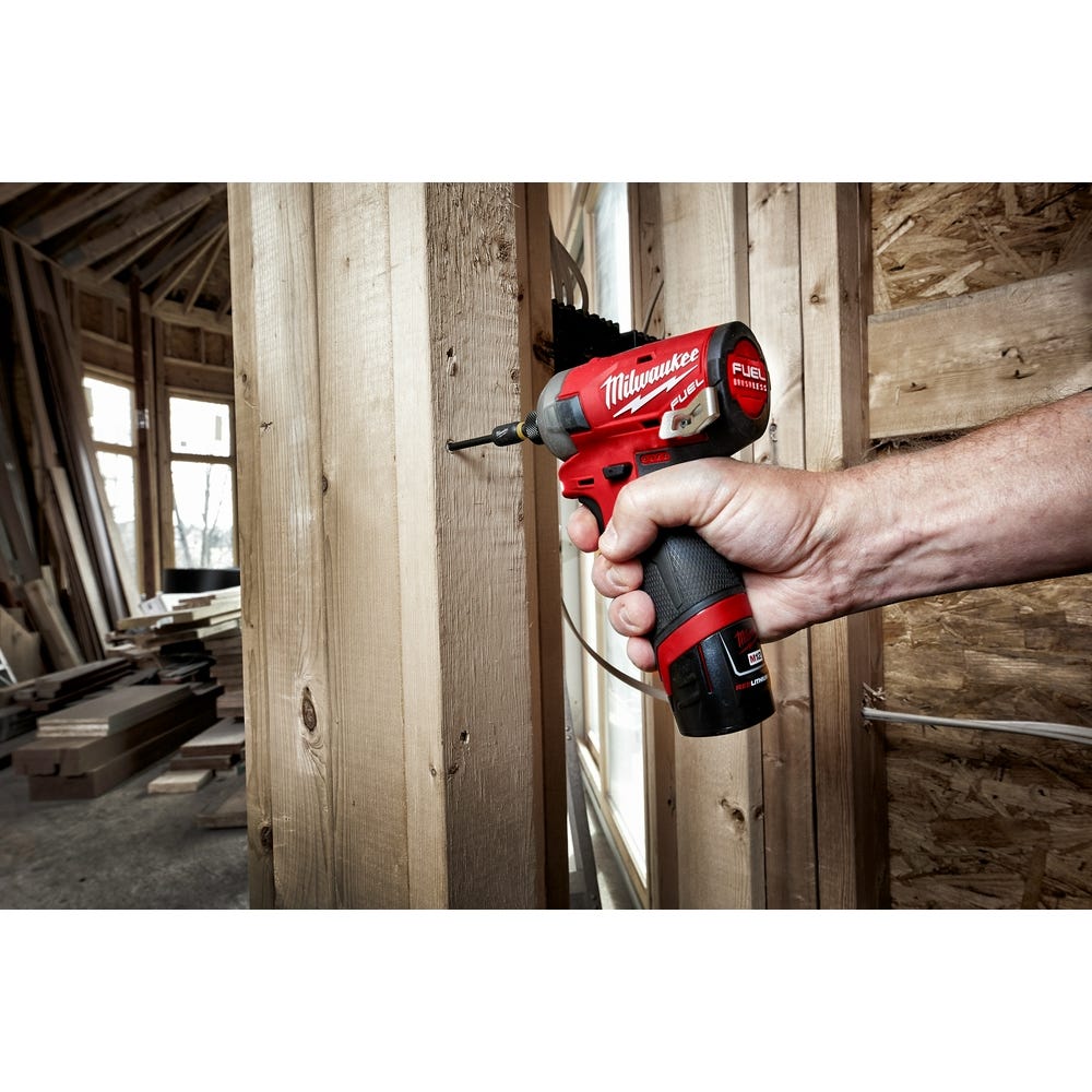 Milwaukee 2551-22 M12 FUEL SURGE 1/4-Inch Hex Hydraulic Impact Driver 2.0Ah Kit