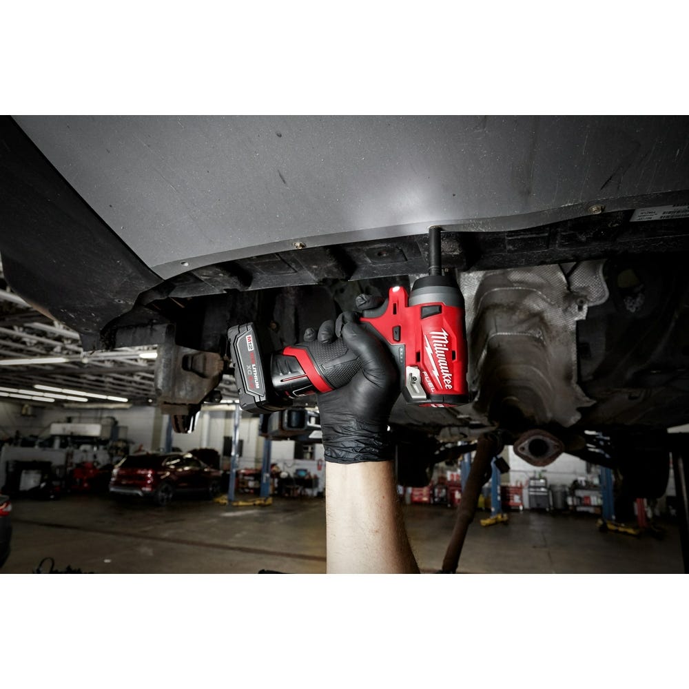 Milwaukee 2552-20 M12 Fuel Stubby 1/4" Impact Wrench