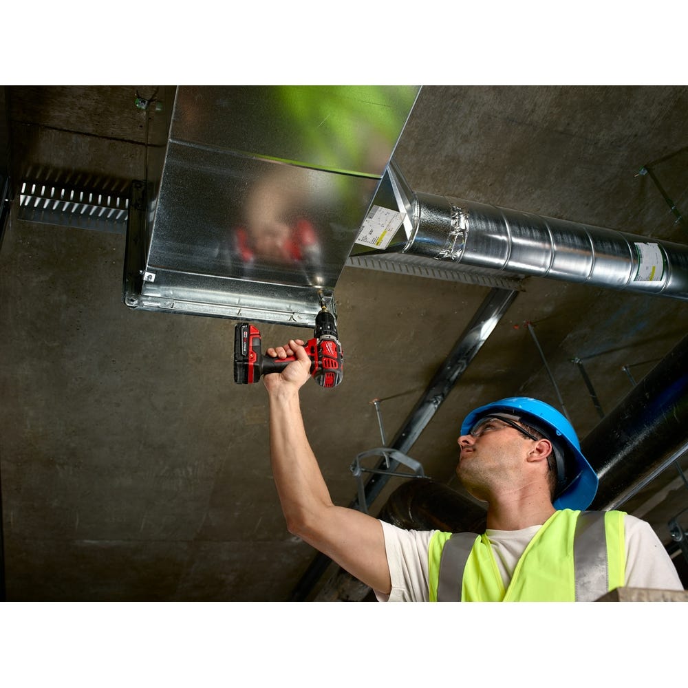 Milwaukee 2607-22CT M18 Compact 1/2" Hammer Drill/Driver Kit