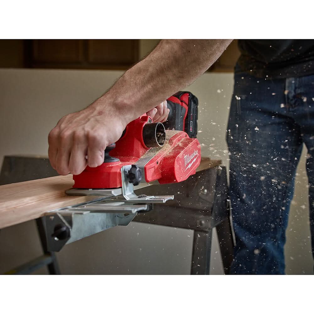 Milwaukee 2623-20 M18 3-1/4