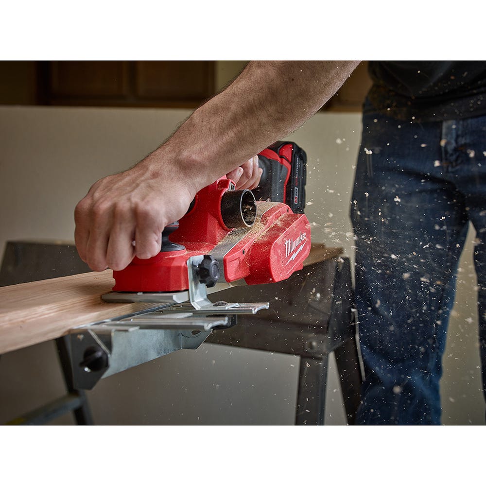 Milwaukee 2623-20 M18 3-1/4" Planer, Tool Only