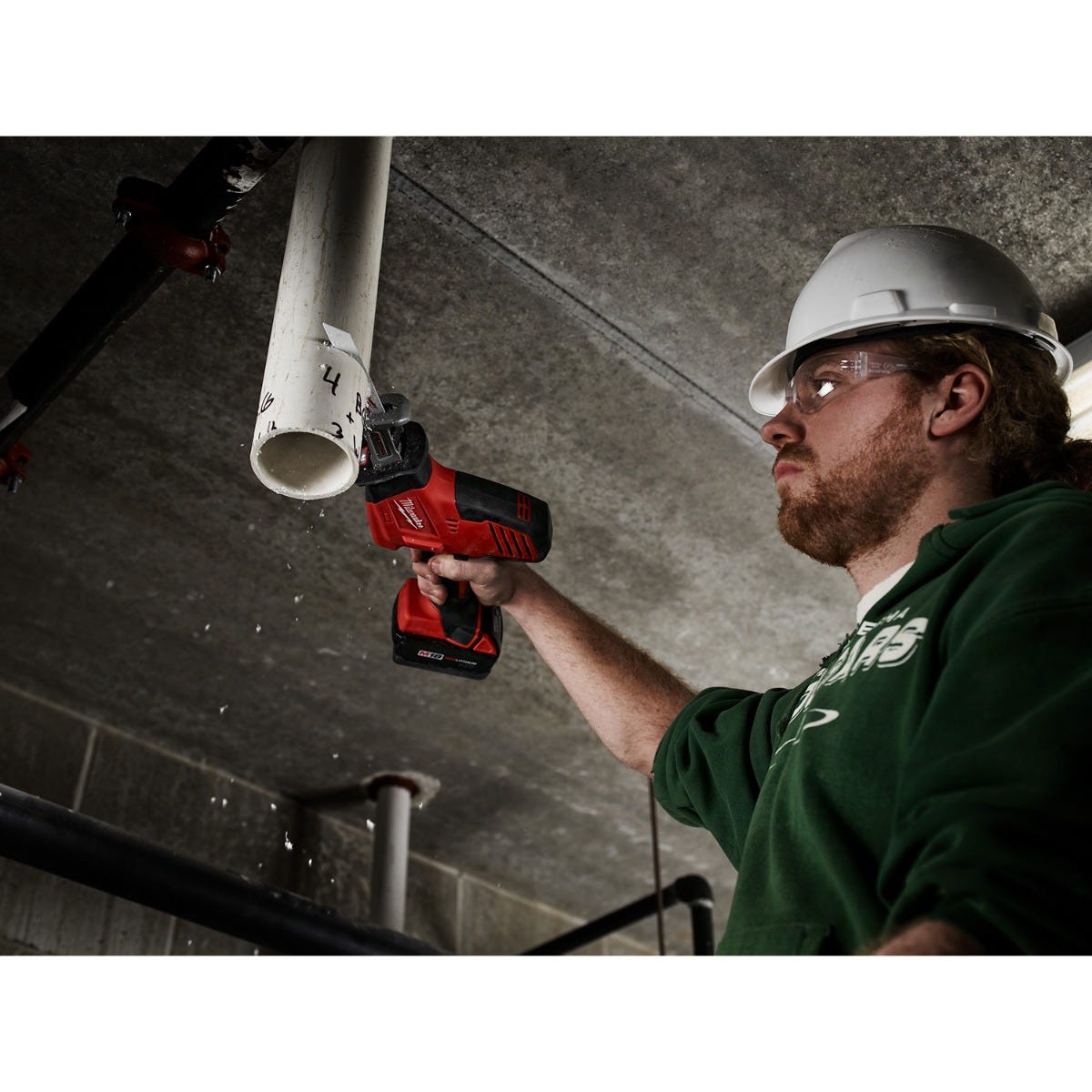 Milwaukee 2625-20 M18 Hackzall One-Handed Reciprocating Sawzall with 12-Piece Blade Assortment, Tool Only