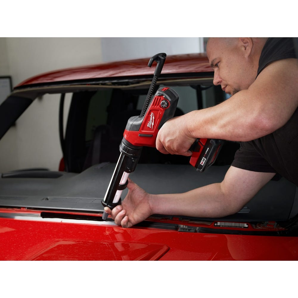 Milwaukee 2641-20 M18 Cordless 10oz. Caulk and Adhesive Gun