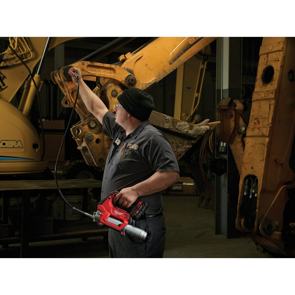 Milwaukee 2646-20 M18 Cordless 2-Speed Grease Gun