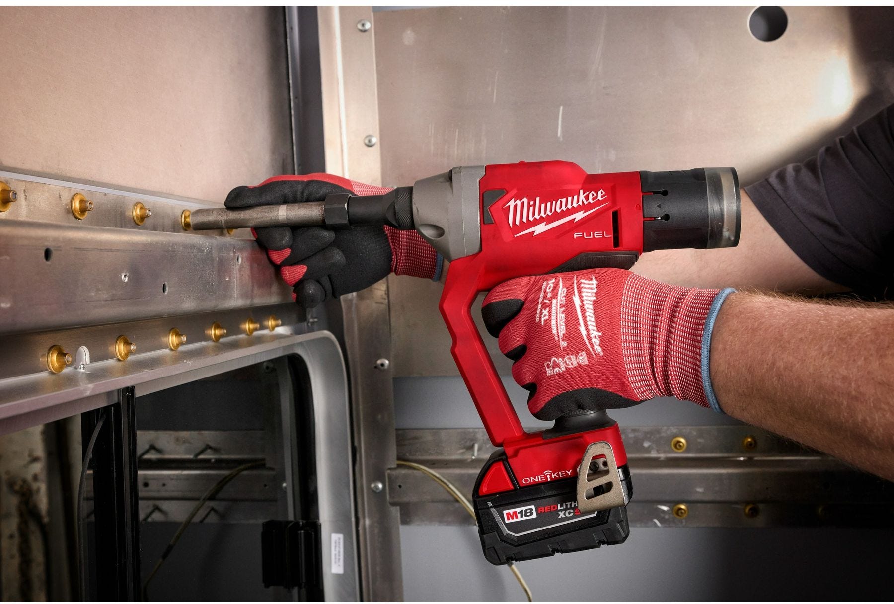Milwaukee 2661-20 M18 FUEL 1/4" Lockbolt Tool w/ ONE-KEY, Tool Only