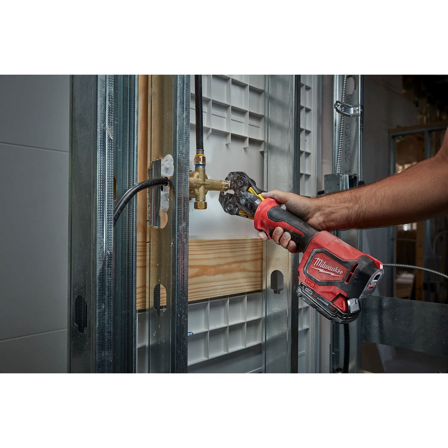 Milwaukee 2674-22P M18 Short Throw Press Tool Kit w/ Viega