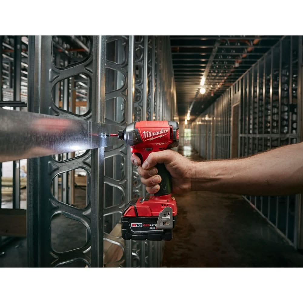 Milwaukee M18 FUEL SURGE 1/4" Hex Hydraulic Driver with M18 REDLITHIUM HIGH OUTPUT XC 6.0Ah Battery 2-Pack