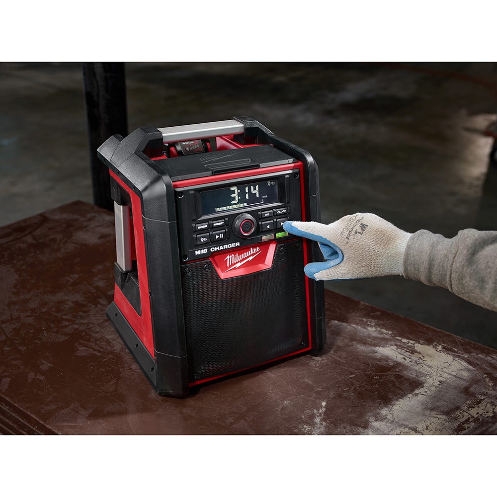 Milwaukee 2792-20 M18 Jobsite Radio / Charger