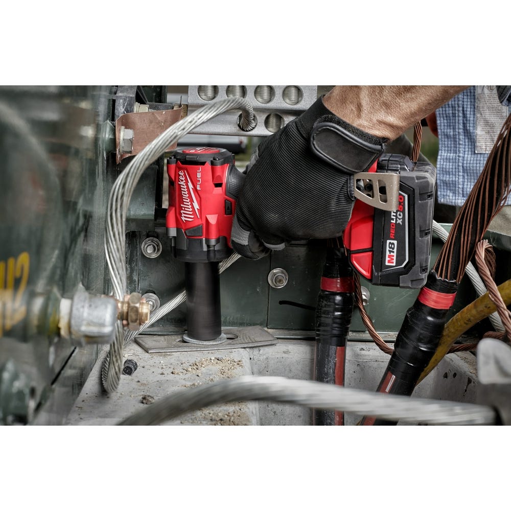 Milwaukee 2855-20 M18 FUEL 1/2-Inch Compact Impact Wrench with Friction Ring, Tool Only