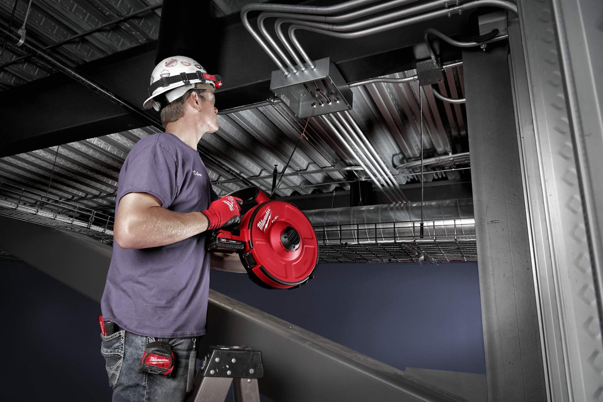 Milwaukee 2873-20 M18 FUEL Angler Pulling Fish Tape Powered Base