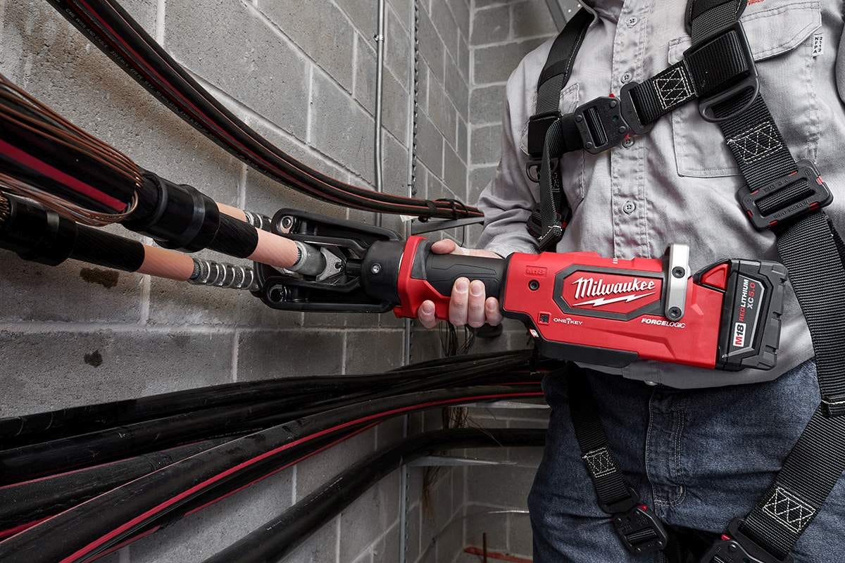 Milwaukee 2879-20 M18 FORCE LOGIC 15-Ton Crimper, Tool Only