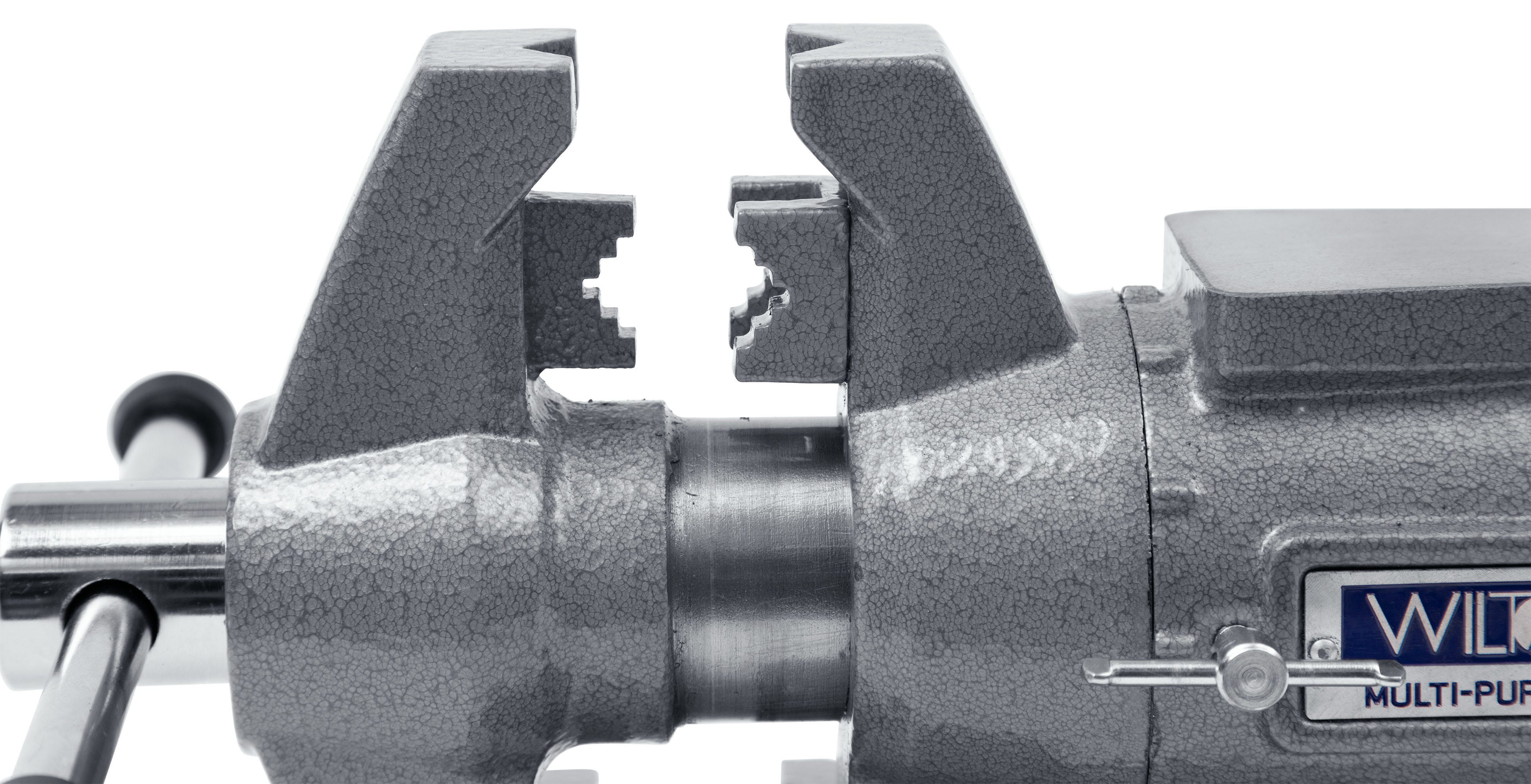 Wilton 28844 Multi-Purpose Bench Vise, 4-1/2-Inch Jaw Width, 360-Degree Rotating Head & Base