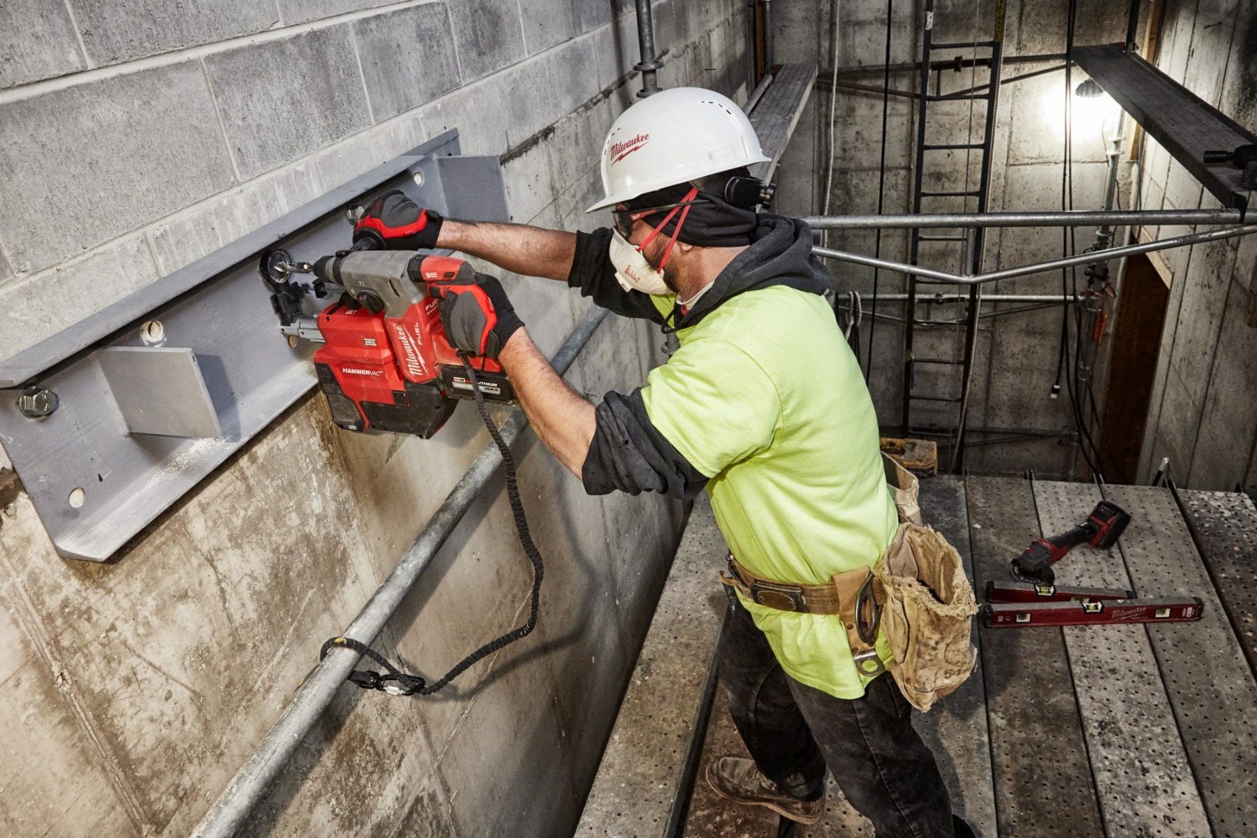 Milwaukee 2912-22 M18 FUEL 1" SDS Plus Rotary Hammer 6.0Ah Kit