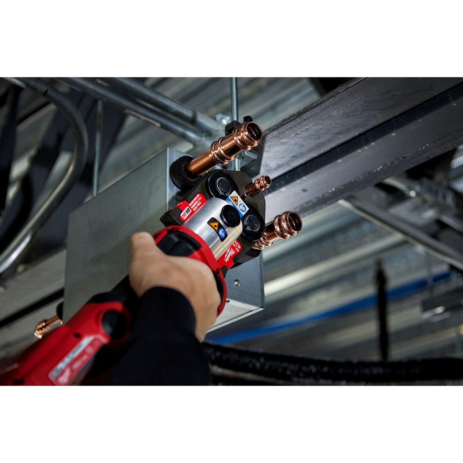 Milwaukee 2922-22M M18 FORCE LOGIC Press Tool with ONE-KEY 2.0Ah Kit