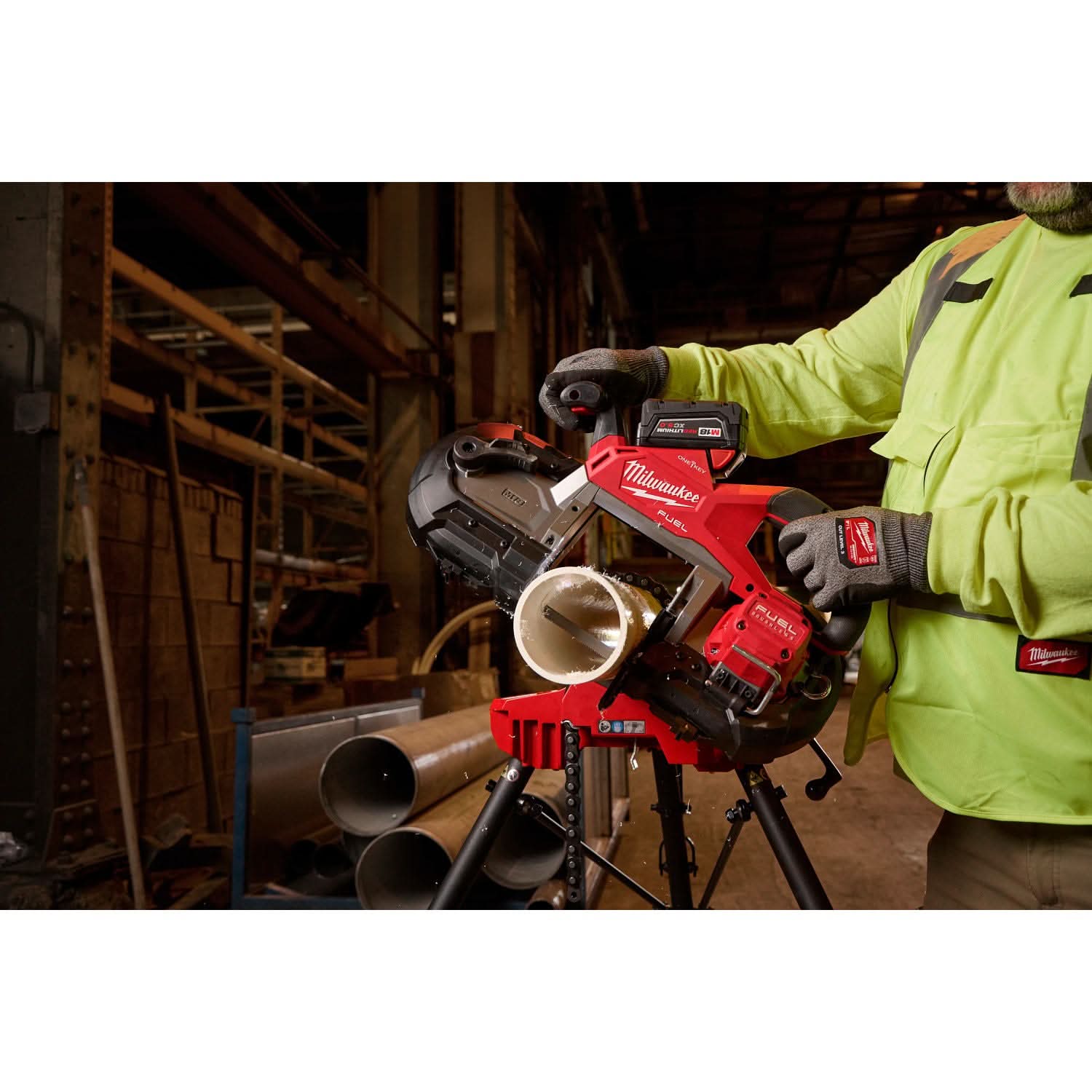 Milwaukee 2929S-20 M18 FUEL™ Deep Cut Dual Trigger Band Saw w/ ONE-KEY™
