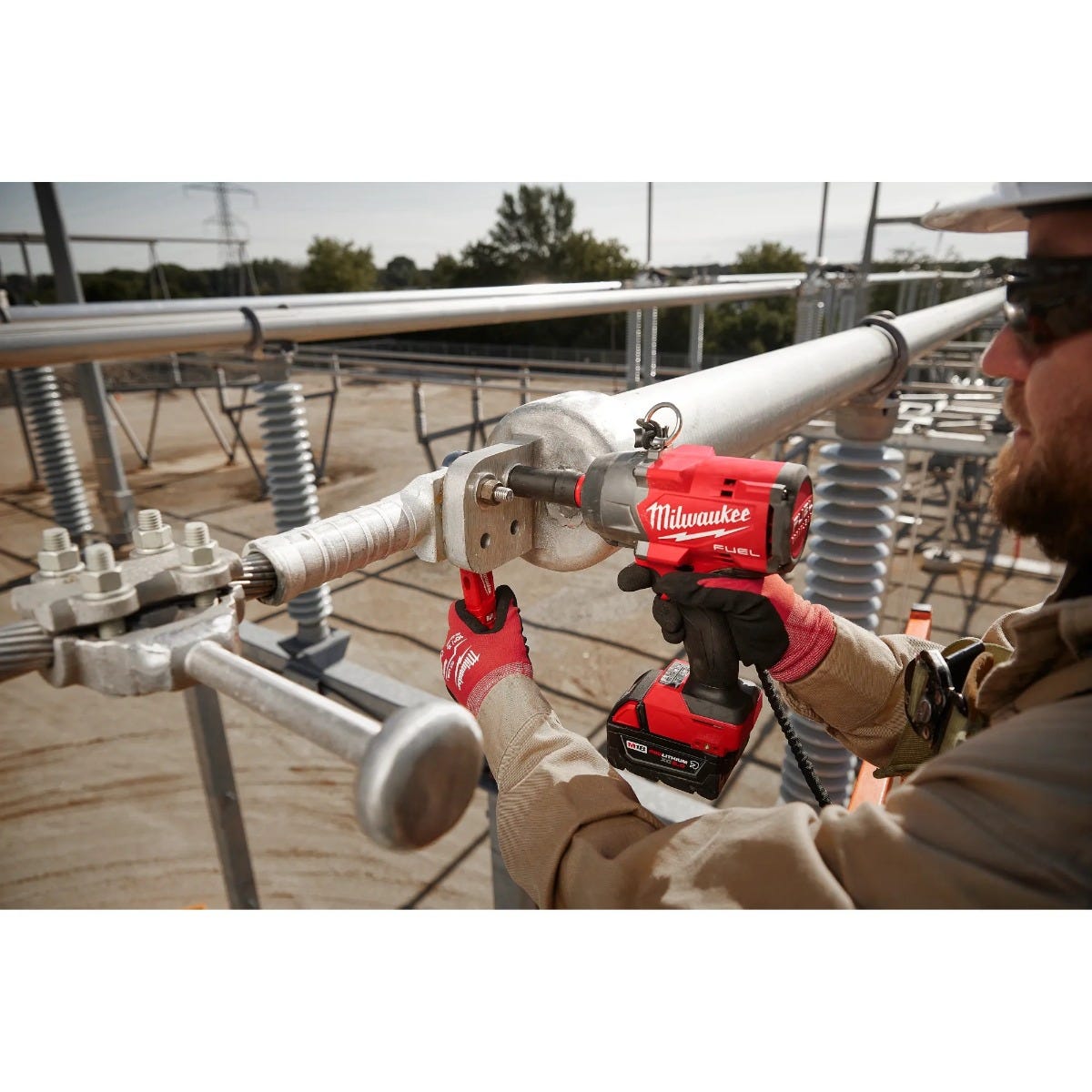 Milwaukee 2966-22 M18 FUEL 1/2" High Torque Impact Wrench w/ Pin Detent 5.0Ah Kit