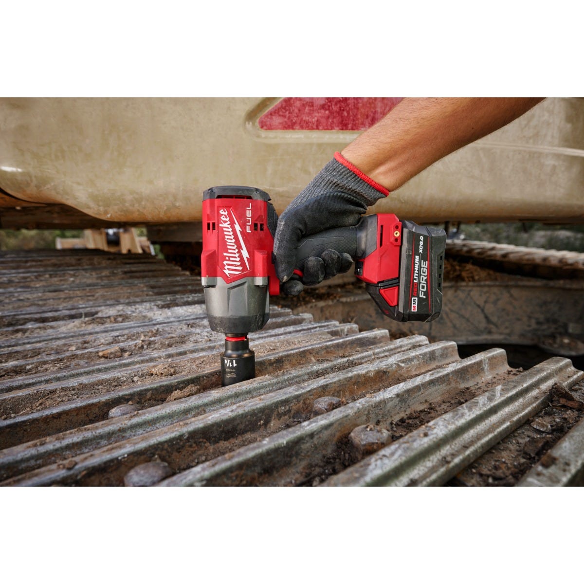 Milwaukee M18 FUEL™ 1/2" High Torque Impact Wrench w/ Friction Ring