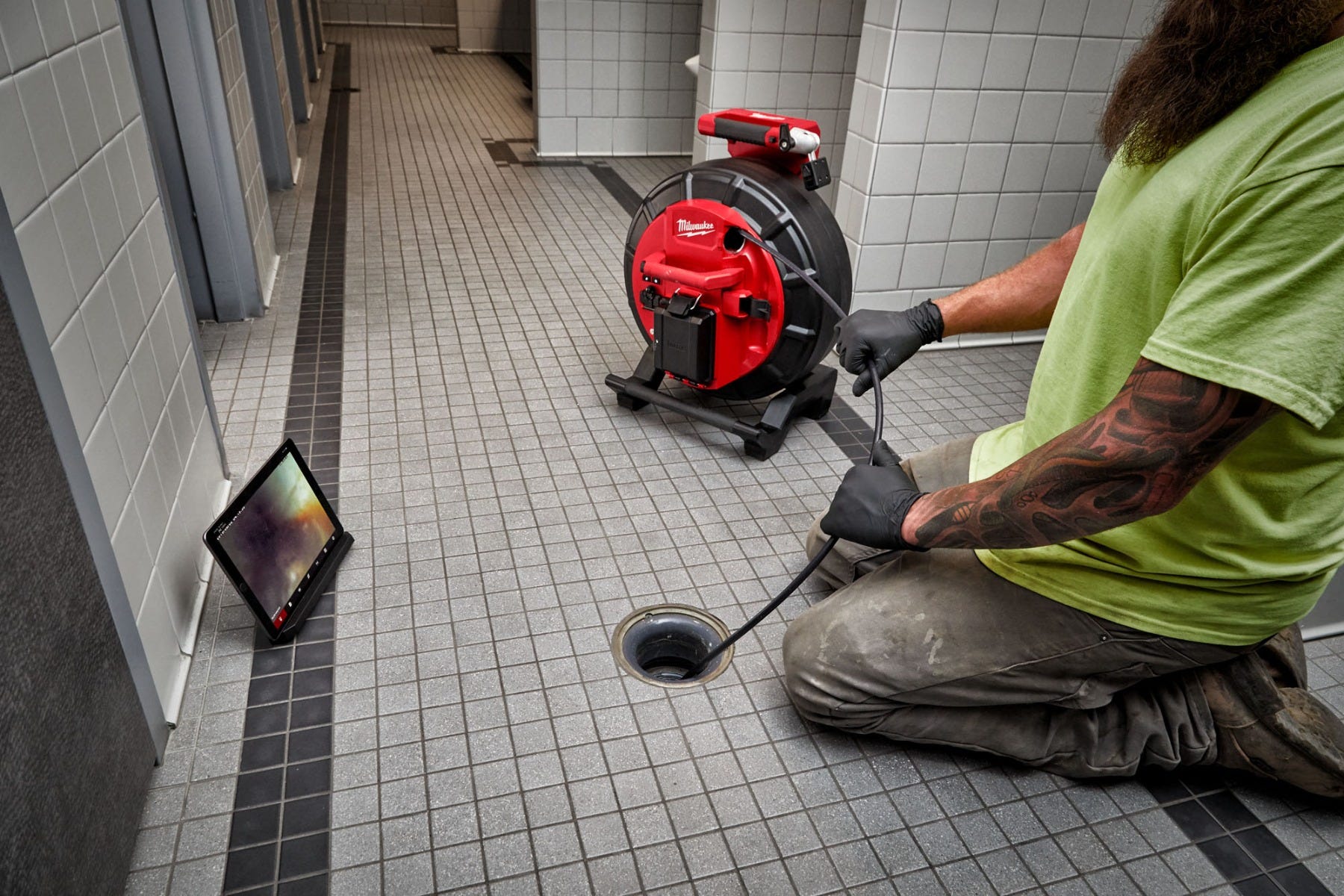 Milwaukee 2973-22 M18 120-Foot Pipeline 5.0Ah Inspection System