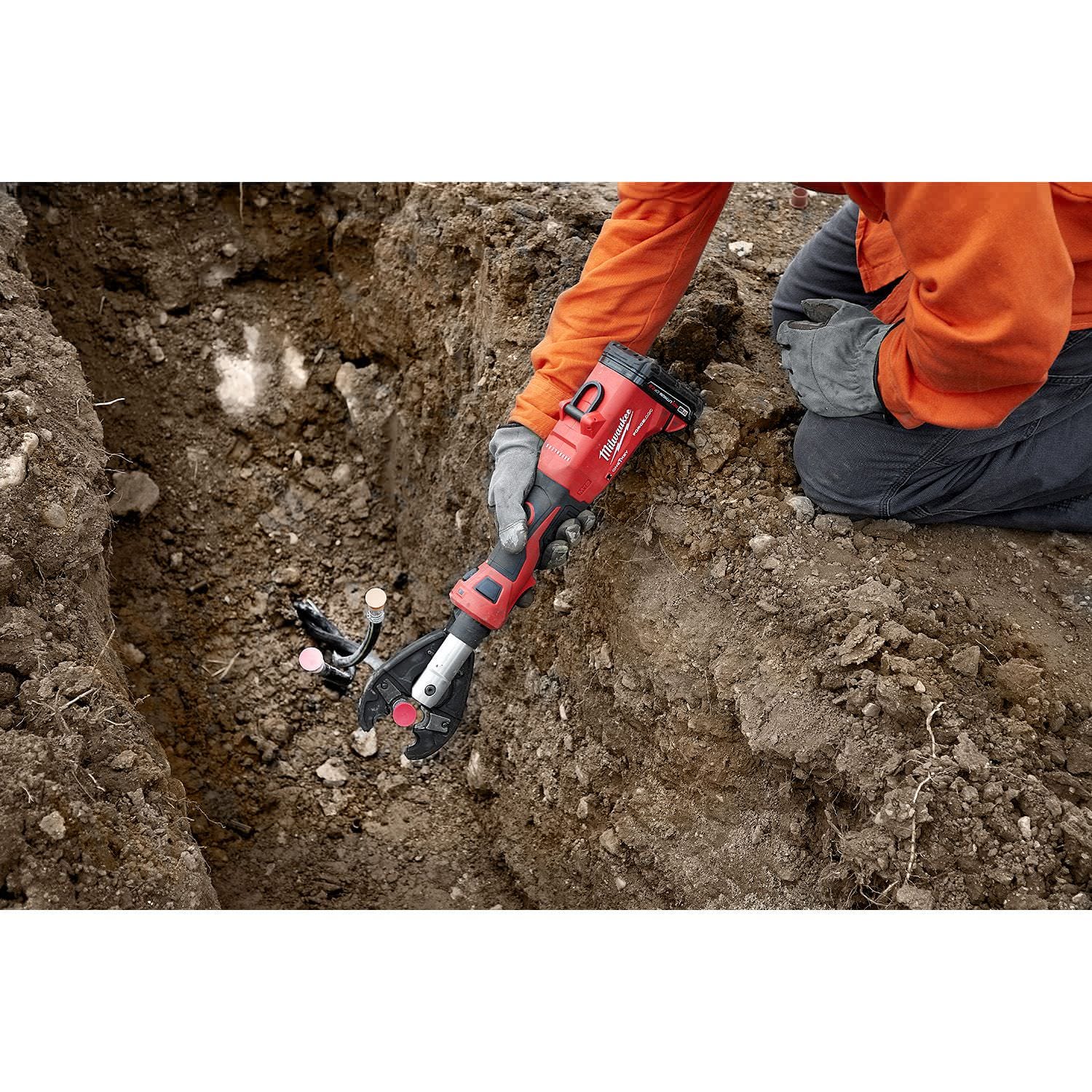 Milwaukee 2978-22BG M18 FORCE LOGIC 6T Linear Utility Crimper Kit with BG-D3 Jaw 2.0Ah Kit