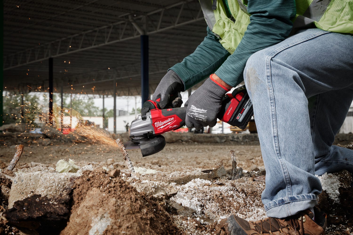 Milwaukee 2986-20 M18 FUEL 4-1/2" / 5" Dual-Trigger Braking Grinder