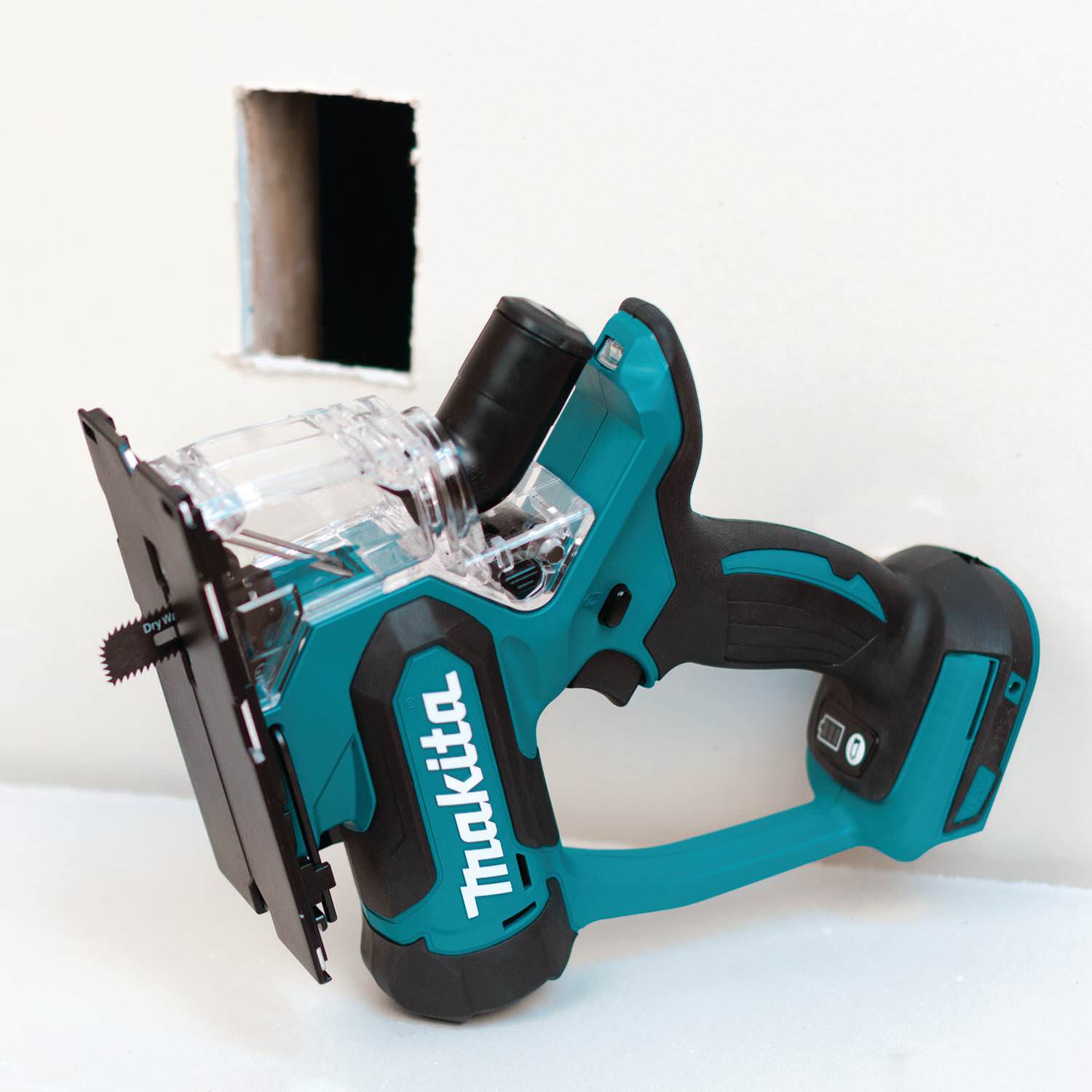 Makita XDS01Z 18V LXT Cordless Cut-Out Saw, Tool Only (PROMO)