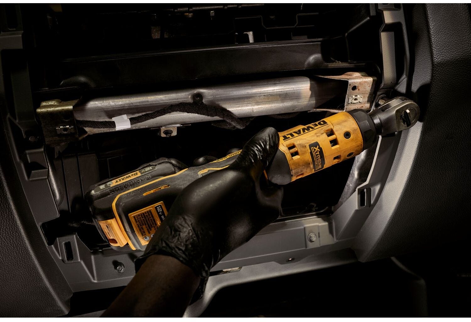 DEWALT DCF504B XTREME 12V MAX* Brushless 1/4 in. Ratchet, Tool Only