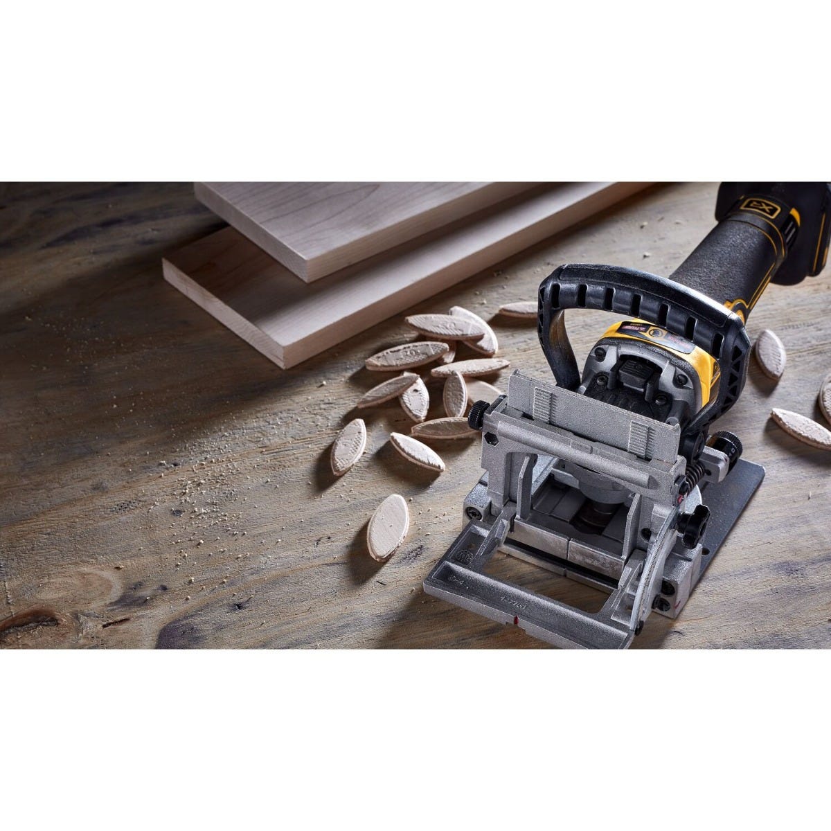 DeWALT DCW682B 20V MAX Brushless Cordless Biscuit Joiner, Tool Only