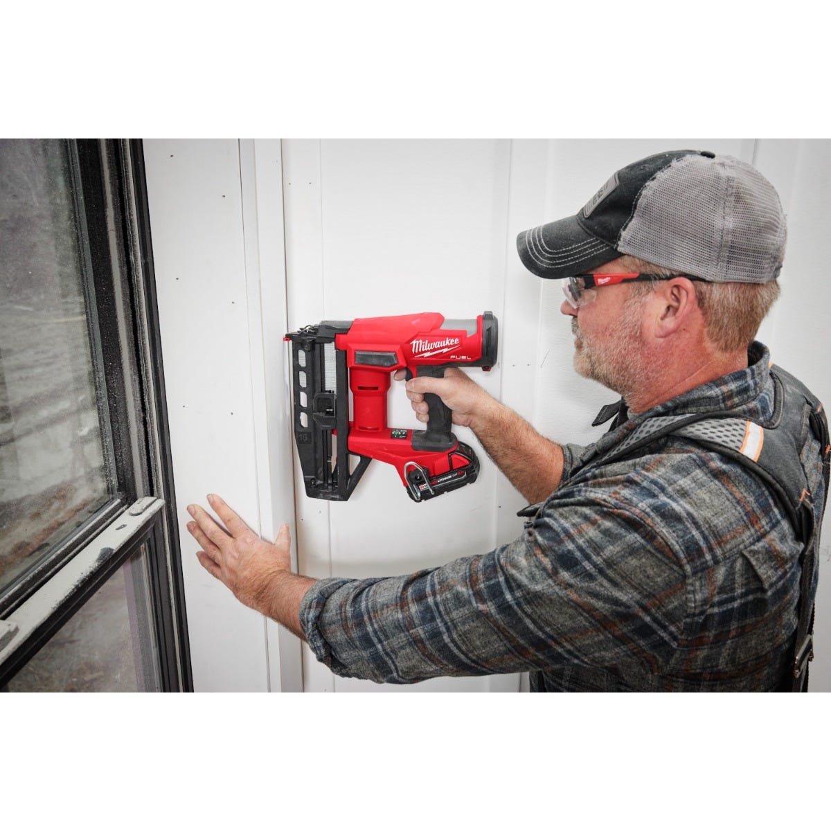 Milwaukee 3020-20 M18 Straight 16-Gauge Finish Nailer, Tool Only