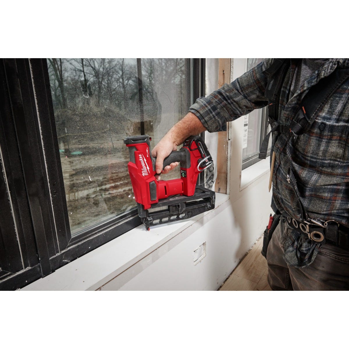 Milwaukee 3020-20 M18 Straight 16-Gauge Finish Nailer, Tool Only