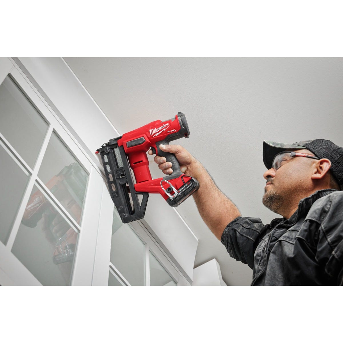 Milwaukee 3020-20 M18 Straight 16-Gauge Finish Nailer, Tool Only