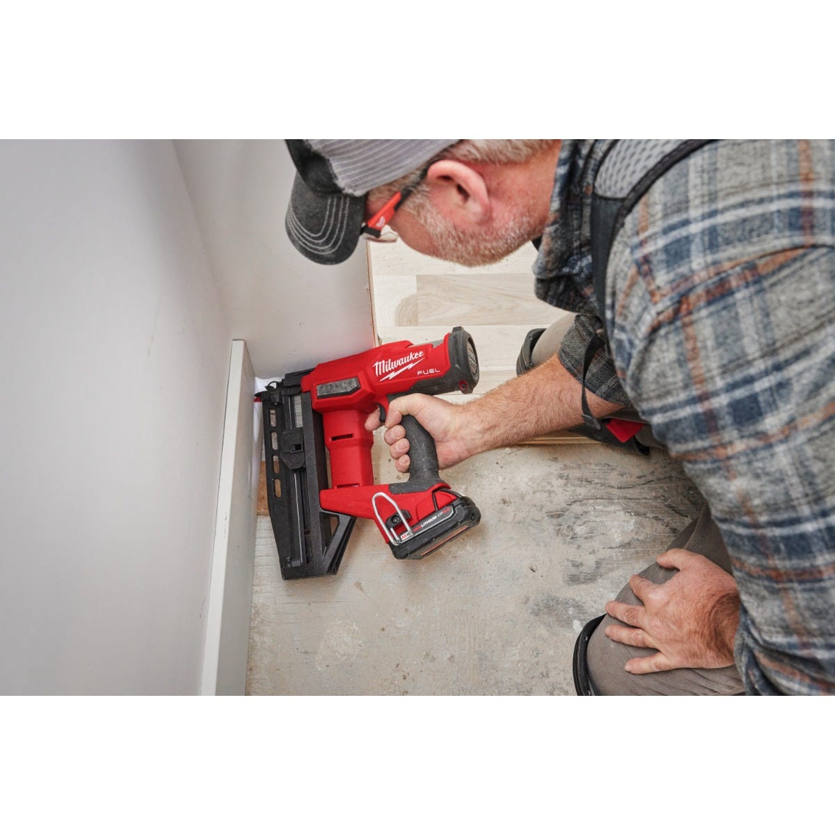 Milwaukee 3020-20 M18 Straight 16-Gauge Finish Nailer, Tool Only
