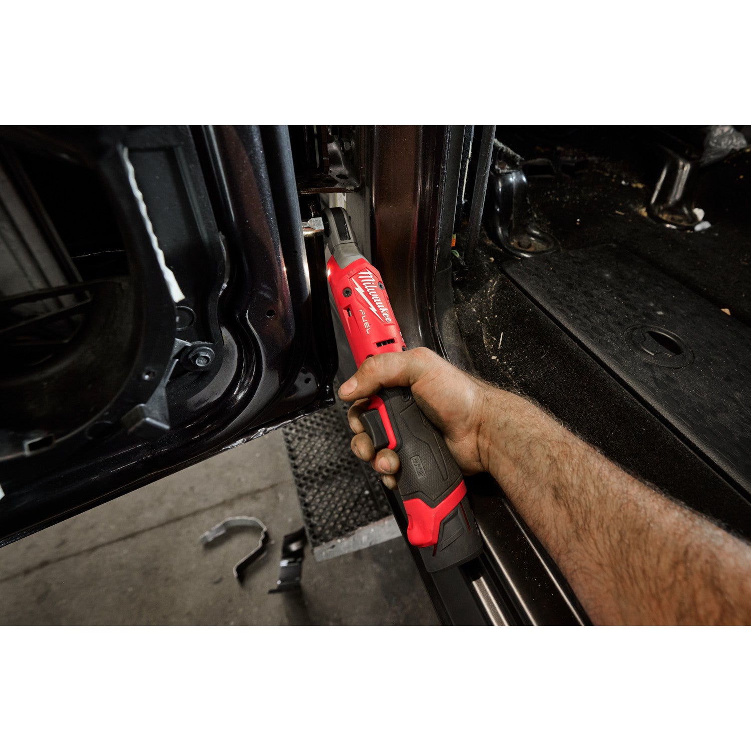 Milwaukee 3052-20 M12 FUEL Brushless 1/4-in. Ratchet, Tool Only